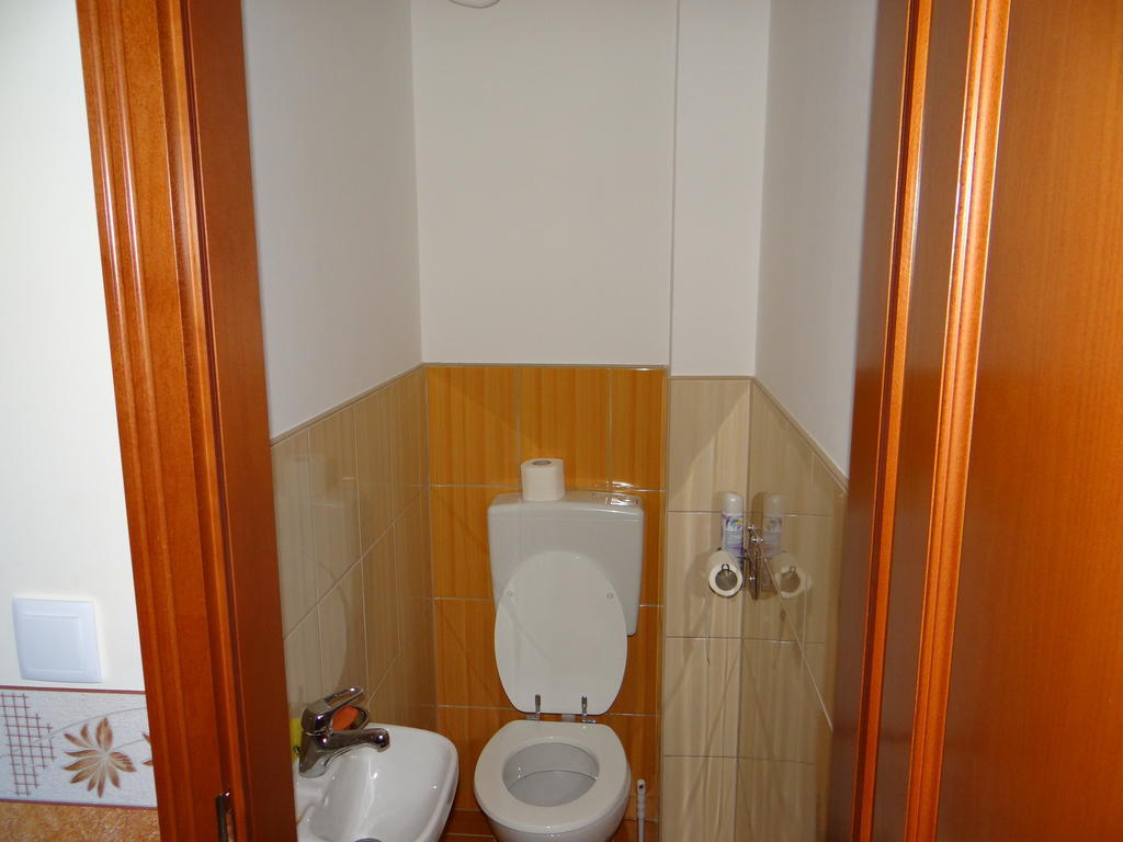 Marinica Apartman ハイデゥソボスロー 部屋 写真