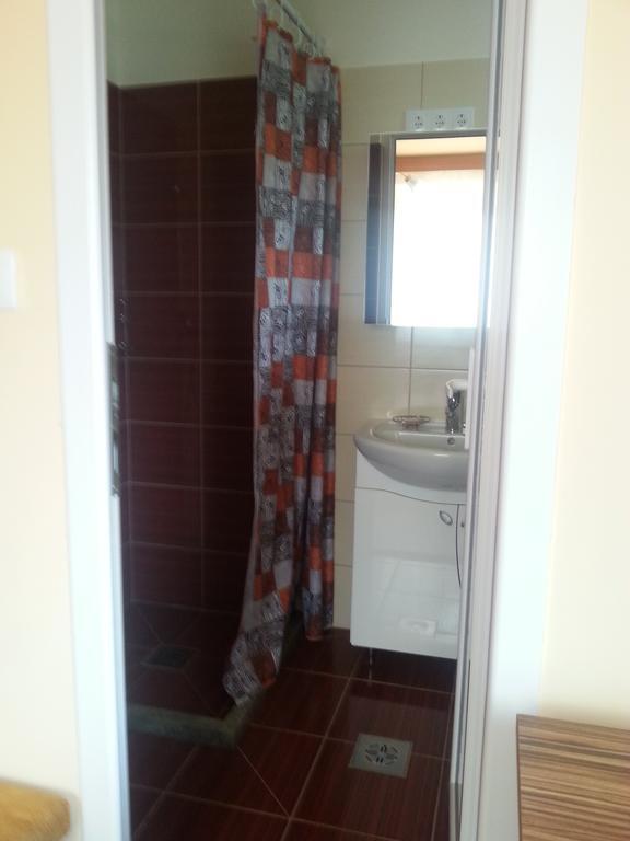 Marinica Apartman ハイデゥソボスロー エクステリア 写真